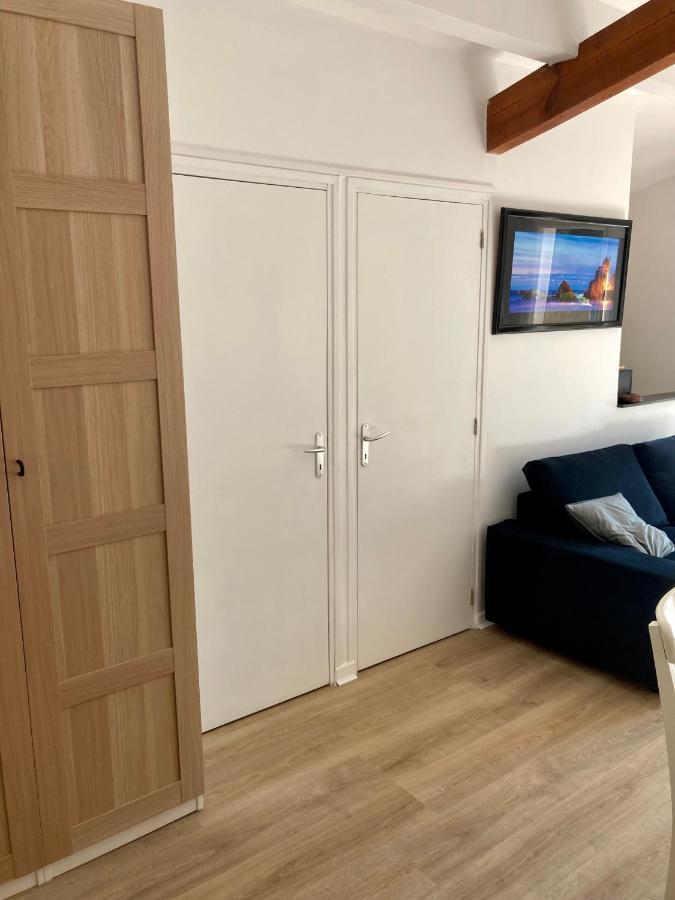 Charming 1 Bedroom Flat, Biarritz Center With Pool And Car Park מראה חיצוני תמונה