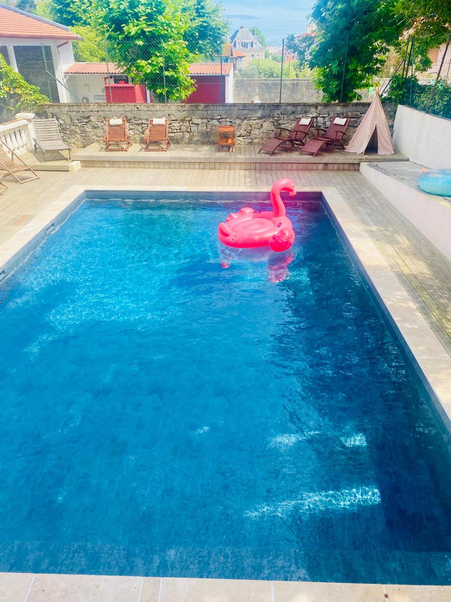 Charming 1 Bedroom Flat, Biarritz Center With Pool And Car Park מראה חיצוני תמונה